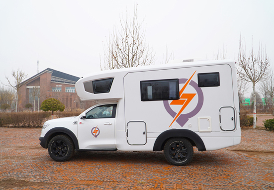 自動檔、四驅房車，可落京牌，這款點贊