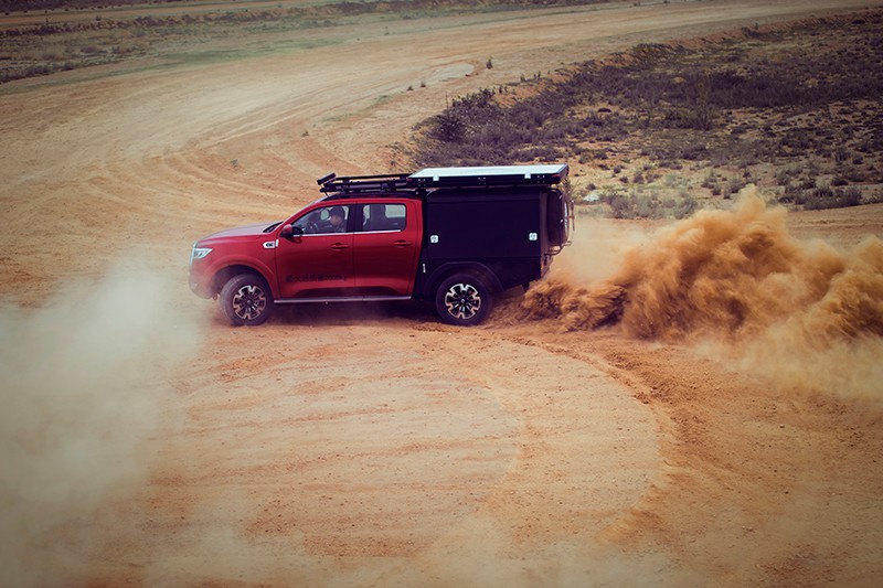 一款多用途的車——二炮 一款多用途的車——二炮