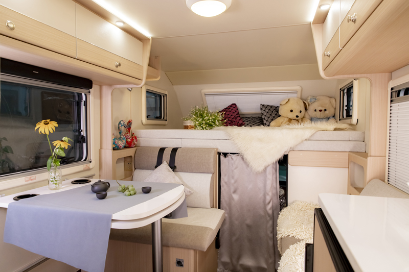 想要大床房車,可以看這兩款 想要大床房車,可以看這兩款