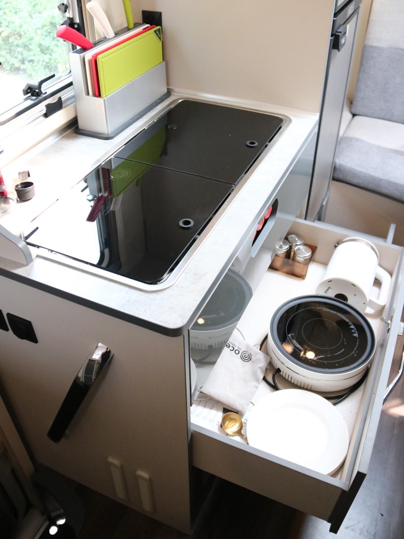 舉國歡慶，房車出行您一定要注意