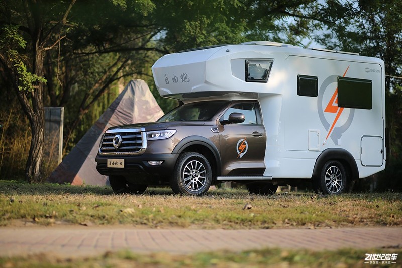 打響第二炮!搶先實拍體驗覽眾自由炮-B皮卡四驅(qū)房車 打響第二炮!搶先實拍體驗覽眾自由炮-B皮卡四驅(qū)房車