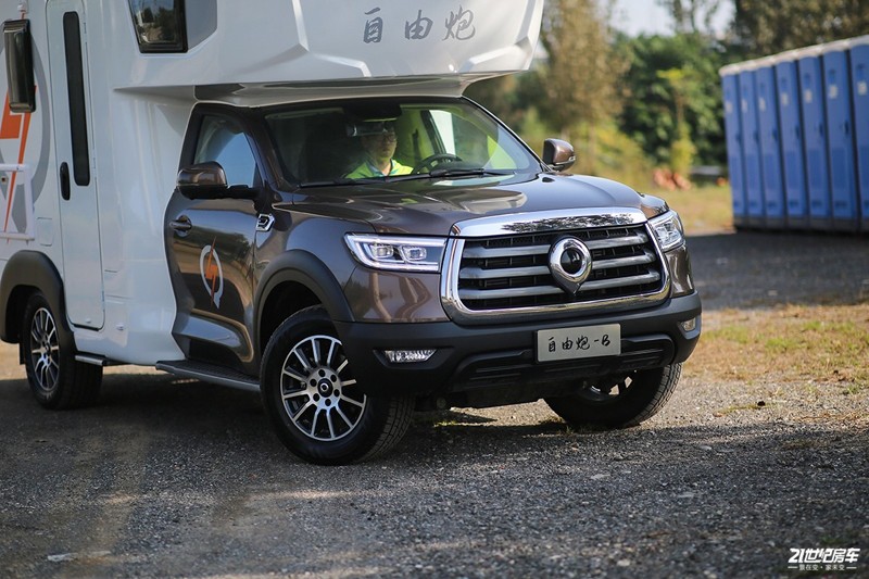 打響第二炮!搶先實拍體驗覽眾自由炮-B皮卡四驅(qū)房車 打響第二炮!搶先實拍體驗覽眾自由炮-B皮卡四驅(qū)房車