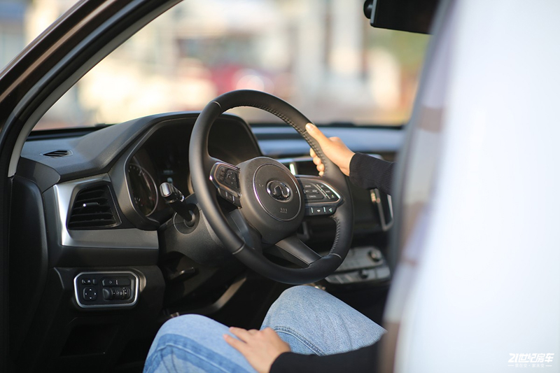 打響第二炮!搶先實拍體驗覽眾自由炮-B皮卡四驅(qū)房車 打響第二炮!搶先實拍體驗覽眾自由炮-B皮卡四驅(qū)房車