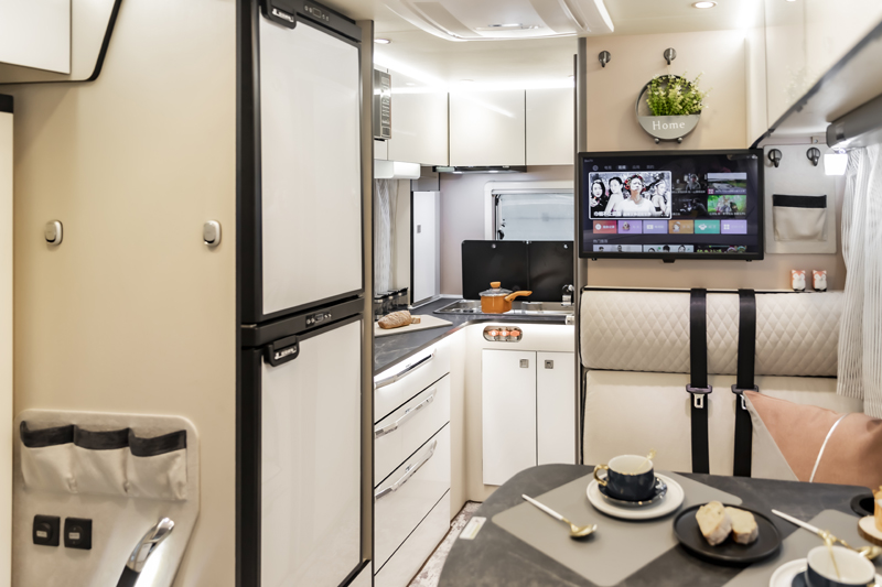 自由炮AB同展，您選哪款？