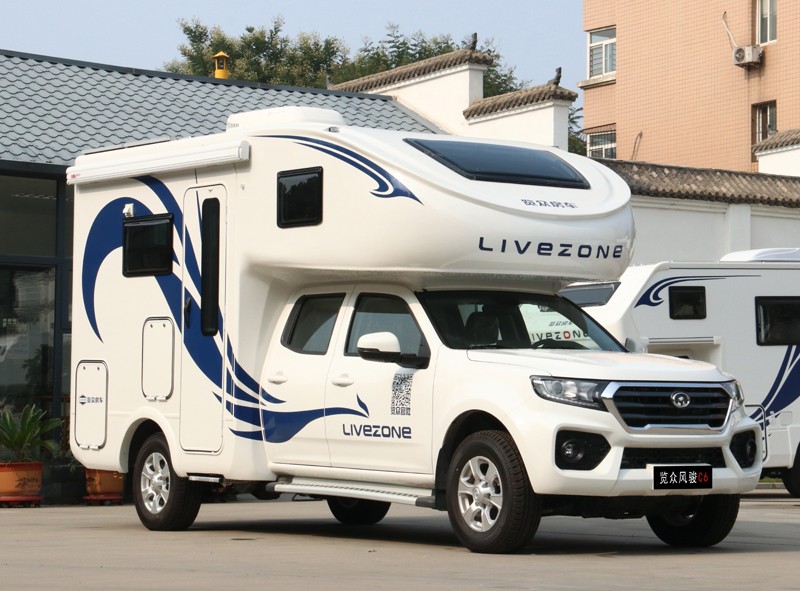 開上房車之后，才知道選四驅(qū)房車的重要性