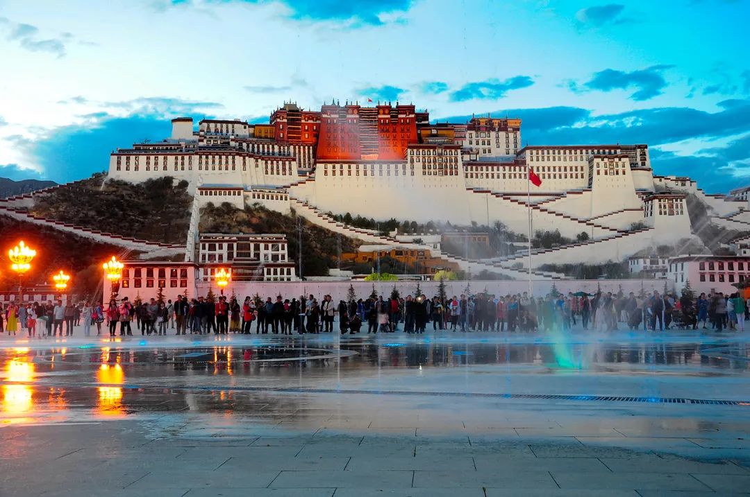 雪域西藏，此生必駕—— 自由炮護航！