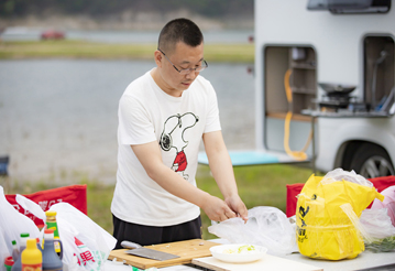 房車(chē)有雙拓展才更舒服